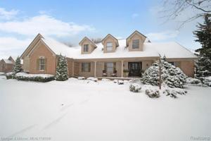 8238 Staghorn Trail