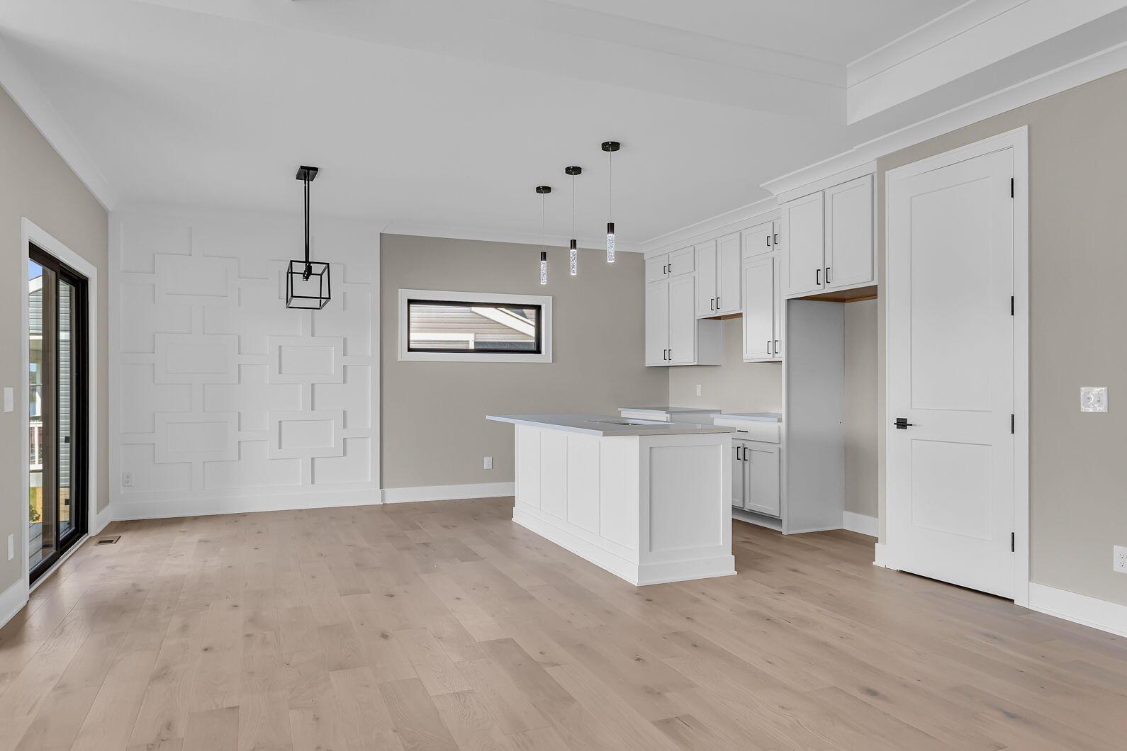 Image 4: 58-web-or-mls-0N0A0973