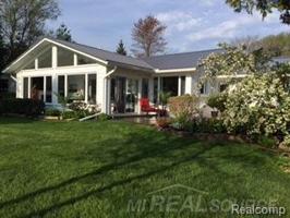 5935 LAKESHORE