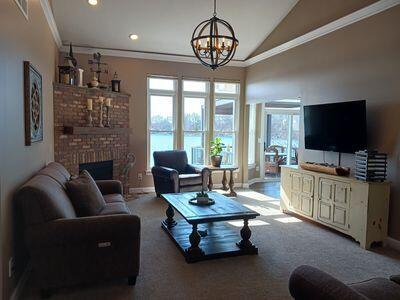 Image 2: great room