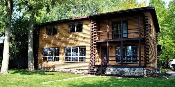 5039 ELIZABETH LAKE Road