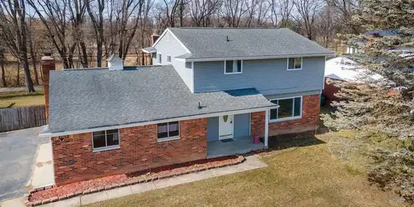 3147 GOLFHILL Drive