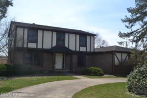 2991 RAVINEWOOD Drive