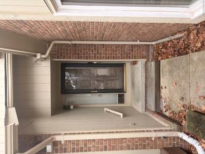 5541 Walnut Circle W Circle