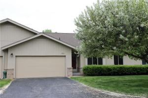 1801 Hunters Lane