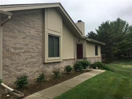 1982 E Valley Lane Court