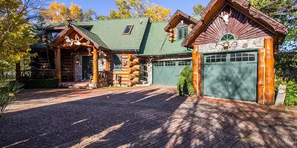 3521 BLUFF Road