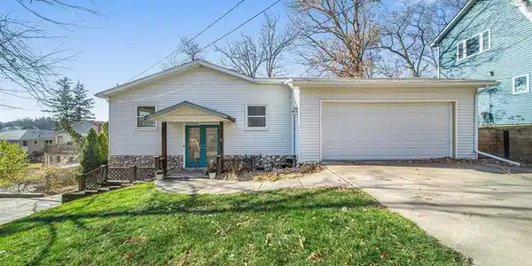 9038 KEMPER Drive