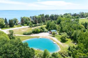 5449 LAKESHORE Road