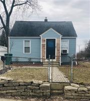 1079 LAKEVIEW W Street