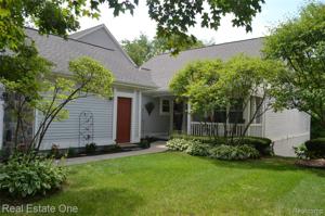 6629 POND VIEW Road