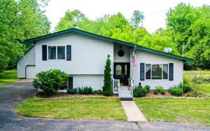 821 Holly Bush Drive