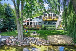 7195 LAKE Lane