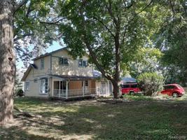 10265 LAKESIDE Drive