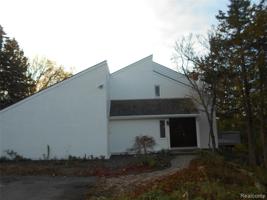 1965 Lone Pine Road
