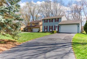 1433 WATERS EDGE Court