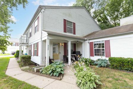 3233 Northfield Court
