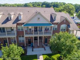 405 OLD PINE Way