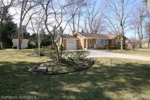145 N Holcomb Road
