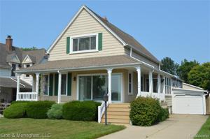 234 EDGEWATER DR