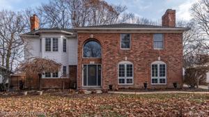 2637 LEROY Lane
