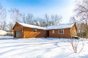 607 TOMAHAWK Trail