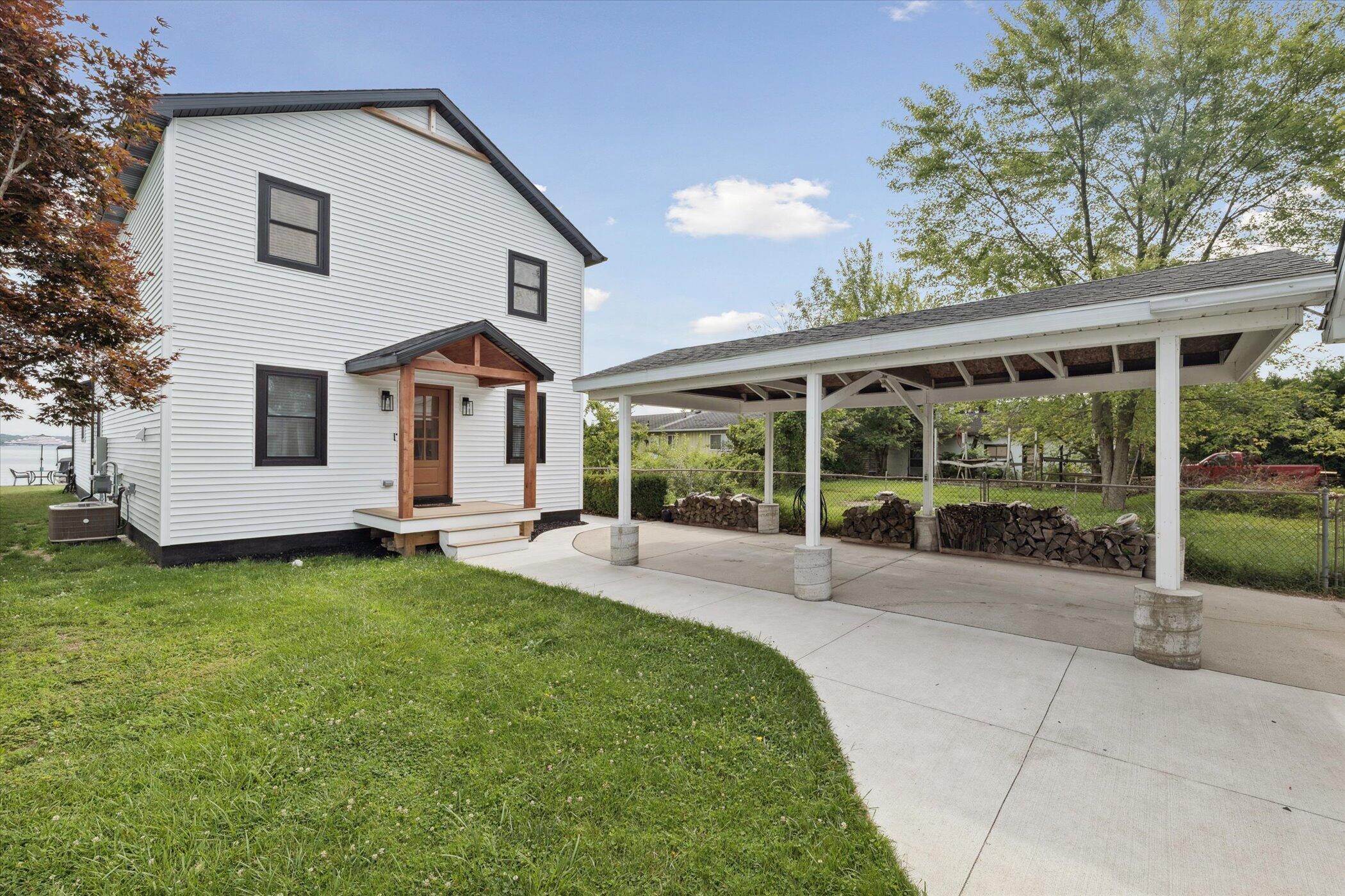 Image 2: 02-9098-Dexter-Pinckney-Rd-Pinckney-MI-4