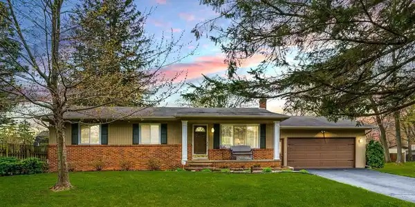 5725 OPALINE Drive
