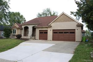 2323 ISLAND VIEW Drive