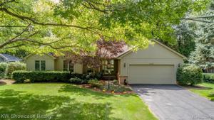 4437 Bluebird Drive