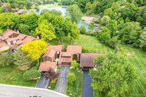 2225 RHINE Road