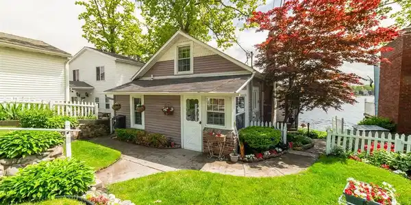 362 OAK LANE