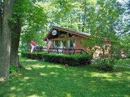 7322 WOODLAND
