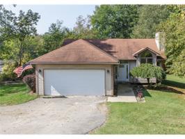 6053 N BAY