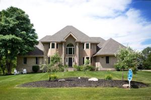 4332 OAK POINTE Drive
