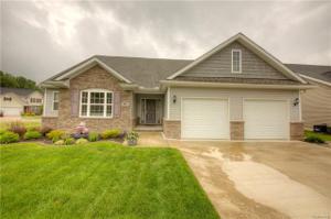 2800 WILLOWCREST S Circle