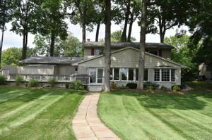 1203 DUCKWOOD Court