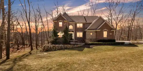 9964 HOLLY RIDGE Lane