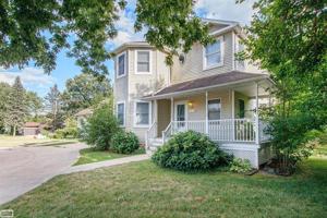 5235 Greer Rd