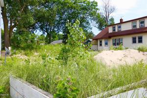 34 Lake Shore Dr Drive