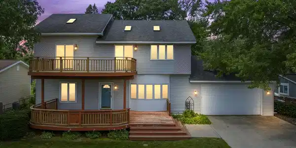 176 CRESCENT Road