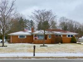 5240 MAYBEE Road