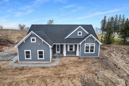 4245 S Lakeshore Drive