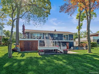 3341 Shawnee Lane