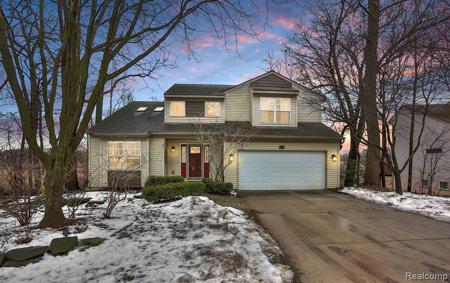 1120 KEWADIN Drive