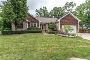 1096 GASSER Court
