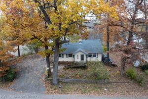 4390 LEROY Court