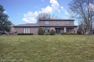 1729 STRICKLAND Drive