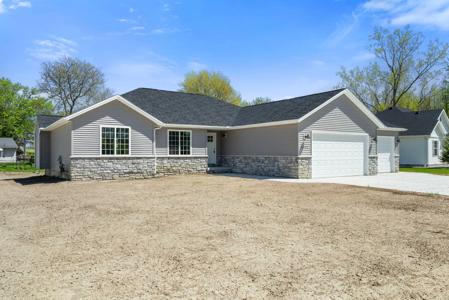 4445 RIVER Road