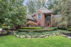 1566 FOREST BAY Court
